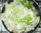 白菜とひき肉とシメジと人参の炒め物作り方7写真