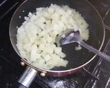 玉葱とじゃがいもの絶品オムレツ♪作り方4写真