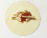 餃子の皮アレンジ 簡単！明太チーズ揚げ作り方2写真