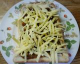 残ったカレーで作るチーズカレートースト！作り方2写真