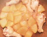お酢が隠し味☆大根と鶏手羽の煮物作り方5写真