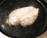 簡単でしっとり、めちゃウマの茹で鶏✨作り方3写真