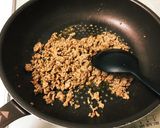 ニラともやしのピリ辛肉そぼろのせ作り方4写真