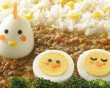 イースターに♪たまごとチキンの親子カレー作り方2写真