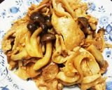 キノコたっぷり豚コマの味噌マヨ炒め作り方4写真