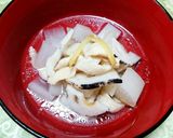 鶏皮大根レンコンスープ。作り方2写真