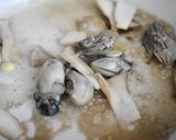 牡蠣とニラの塩麹焼きそば作り方4写真