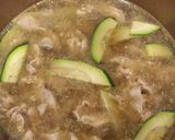 簡単！豚肉とズッキーニの生姜スープ作り方4写真