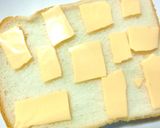 エリンギ×チーズの塩昆布おかかトースト作り方2写真