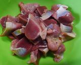 砂肝とキノコの豆板醤炒め♪作り方1写真