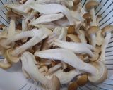 砂肝とキノコの豆板醤炒め♪作り方2写真
