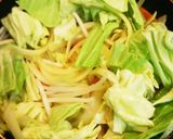 野菜たっぷり♡さっぱり豚キムチ炒め作り方2写真