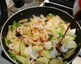 しんなりキャベツとちくわの醤油炒め煮作り方3写真