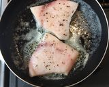 カジキのバターソテー！トマトソース添え♪作り方2写真