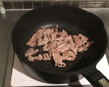 豚肉とキノコとトマトのみそ炒め風作り方2写真