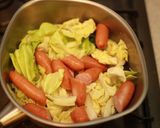 簡単！ソーセージとキャベツの白ワイン蒸し作り方6写真