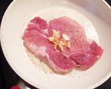 ポークステーキ＊ホワイトきのこソース作り方2写真