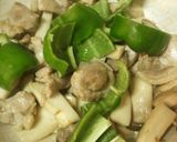 簡単！鶏肉とエリンギの味噌チーズ炒め作り方2写真
