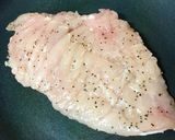 ジューシー♡鶏むね肉のソテーガリバタ醤油作り方4写真