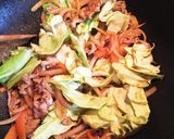 豚こまとキャベツのピリ辛オイスター炒め作り方3写真