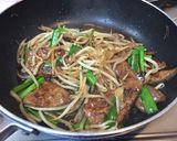 スタミナ抜群！中華風レバニラもやし炒め作り方11写真