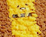 キャラ弁!?ぐでたまのそぼろ弁当♪作り方5写真