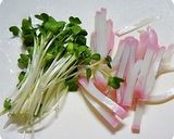 すし酢で簡単♪大根とかまぼこの胡麻酢和え作り方3写真