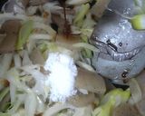 葱だくで！蒟蒻と竹輪の味噌炒め作り方10写真