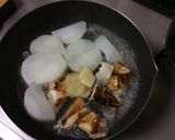 フライパン一つで♪ 簡単に作れるブリ大根作り方3写真