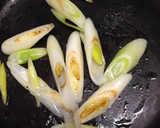冷凍うどんの簡単ねぎ焼きうどん作り方3写真