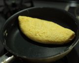 たまごフィリングのオムレツのサンドイッチ作り方2写真