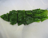 簡単！我が家の定番ほうれん草の胡麻あえ作り方1写真