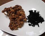 天然エノキダケ、蓮根、乾燥ワカメの味噌汁作り方4写真
