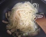 きのこでペペロンチーノ作り方3写真