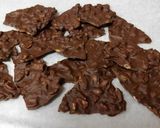 簡単すぎ！柿の種の薄パリ チョコクランチ作り方5写真