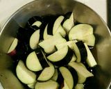 レタスとナスのベーコンおかか炒め作り方1写真
