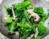 菜の花としめじの辛子あえ作り方5写真
