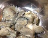 牡蠣とスナップえんどうの塩麹炒め作り方5写真