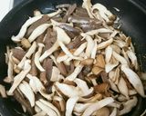 簡単☆キノコと蒟蒻の旨味噌きんぴら作り方3写真