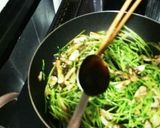 豆苗と舞茸のオイスターソース炒め！作り方6写真
