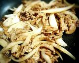 新たまねぎと豚こまの生姜焼き作り方7写真