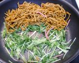 焼きそばアレンジ！水菜炒め作り方2写真