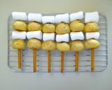 小学生向け！バレンタインに簡単お菓子串作り方2写真