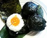 めんつゆ卵黄deおにぎり作り方2写真