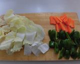 ダシダ塩味で鶏もも肉と白菜作り方2写真