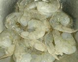 えびとブロッコリーのオイスターソース炒め作り方1写真