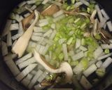 炊飯器で、鶏肉のお粥。作り方2写真