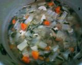 風邪の季節に、栄養満点ニンニクスープ作り方9写真