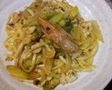 旨味たっぷり、赤エビとニンニクのパスタ作り方9写真
