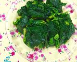 簡単♬ほうれん草・にんじん・卵のお吸い物作り方1写真